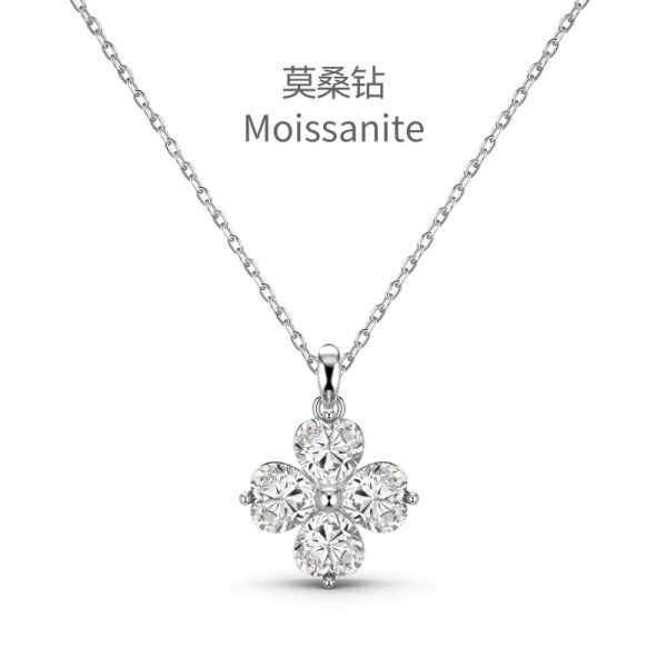 [Moissanite] 925 Sterling Silver Heart Necklace