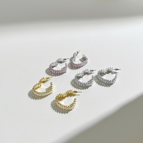 925 Sterling Silver 18K Gold Plated Cubic Zirconia Earrings - Image 5