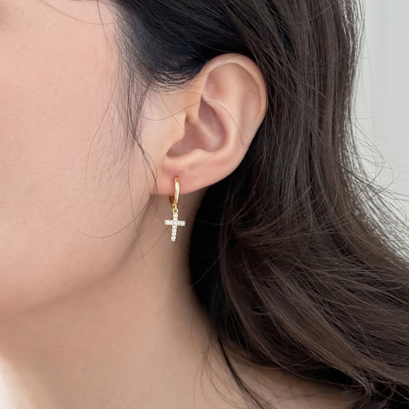 925 Sterling Silver 18K Gold Plated Cubic Zirconia Earrings - Image 3