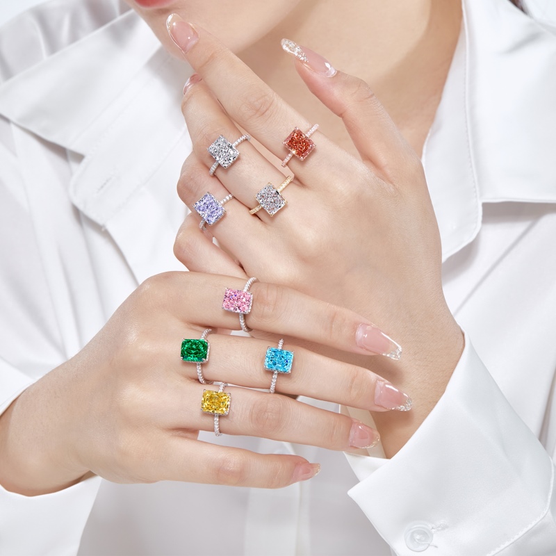 925 Sterling Silver 8A Cubic Zirconia Ring - Image 3