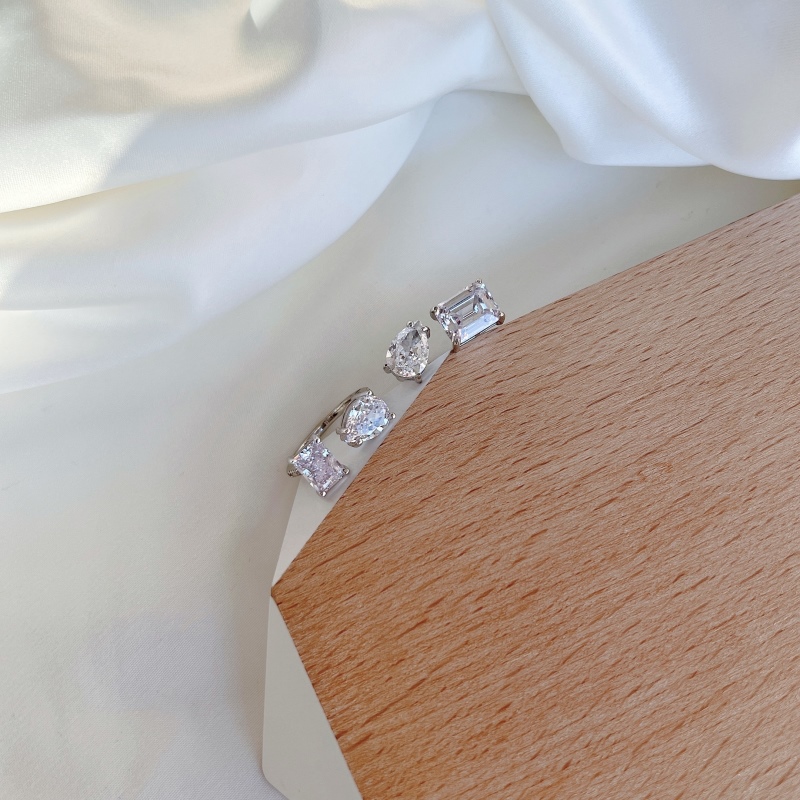 925 Sterling Silver 5A/8A Cubic Zirconia Ring