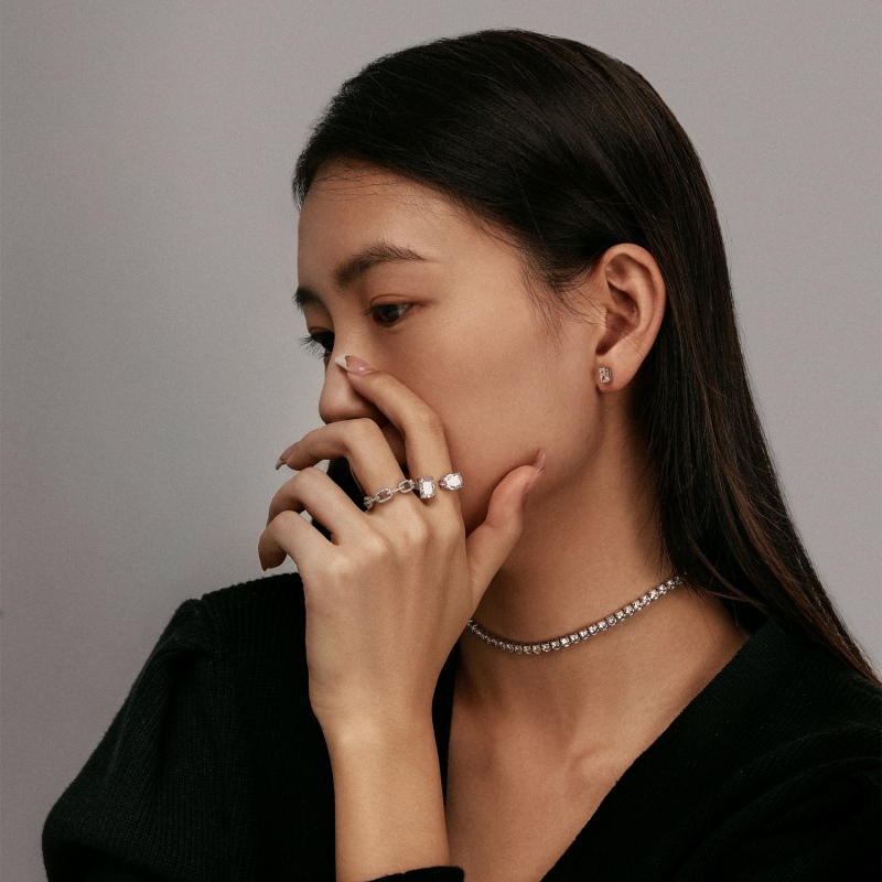 925 Sterling Silver Pear and Rectangular Cut Ring - Image 2