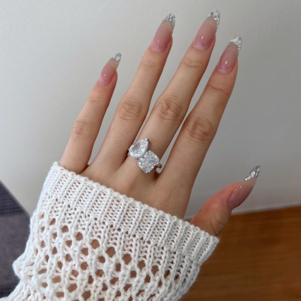 925 Sterling Silver 8A Cubic Zirconia Ring