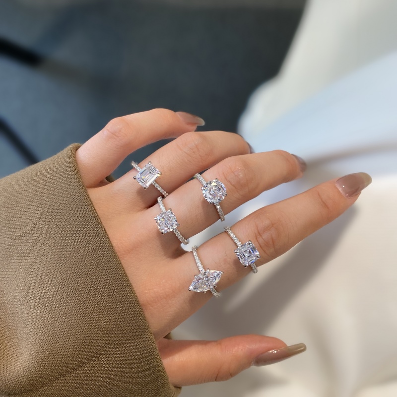 925 Sterling Silver Emerald Cut Ring - Image 2