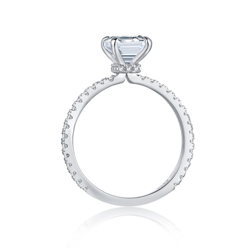 925 Sterling Silver Emerald Cut Ring - Image 3