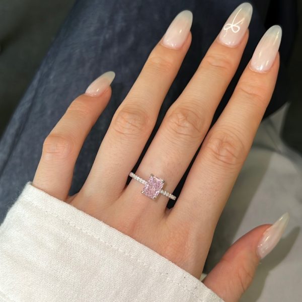 925 Sterling Silver 8A Cubic Zirconia Ring
