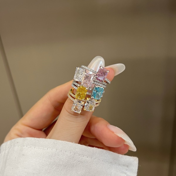 925 Sterling Silver 8A Cubic Zirconia Ring - Image 4