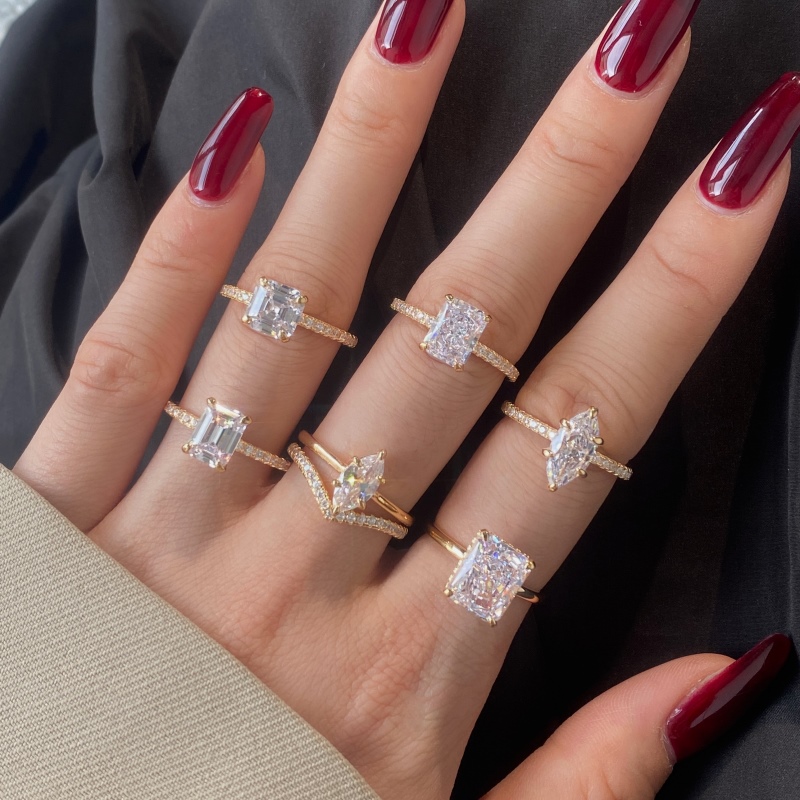 925 Sterling Silver 8A Cubic Zirconia Ring
