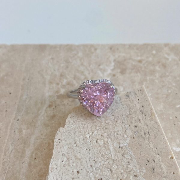 925 Sterling Silver 8A Cubic Zirconia Heart Ring