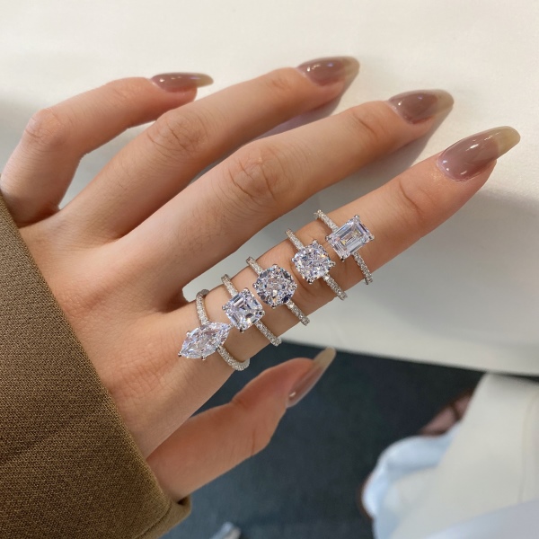 925 Sterling Silver Cubic Zirconia Ring - Image 5