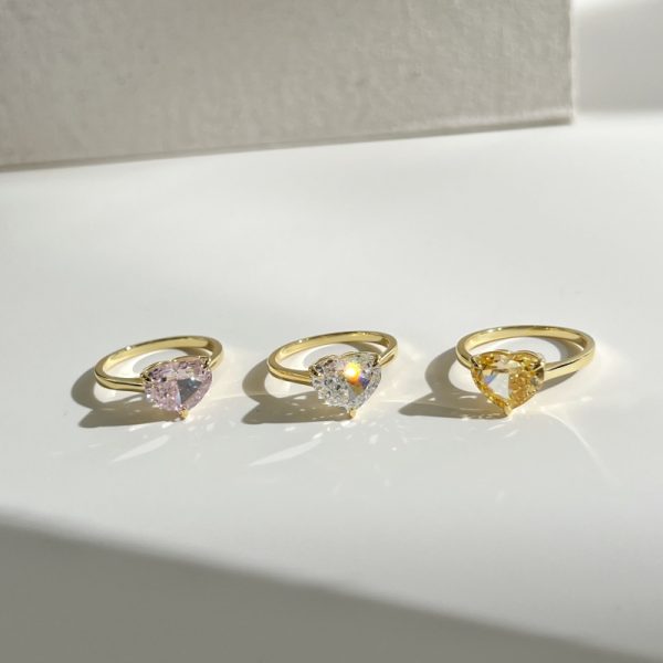 925 Sterling Silver 18K Gold 8A Cubic Zirconia Heart Cut Ring