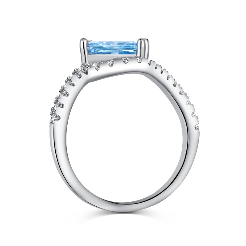 925 Sterling Silver 8A Cubic Zirconia Rectangle Cut Ring