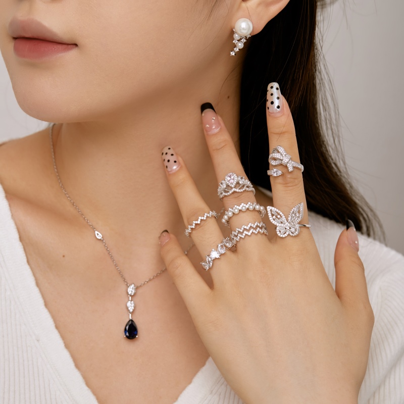 925 Sterling Silver Geometric Design Ring - Image 3