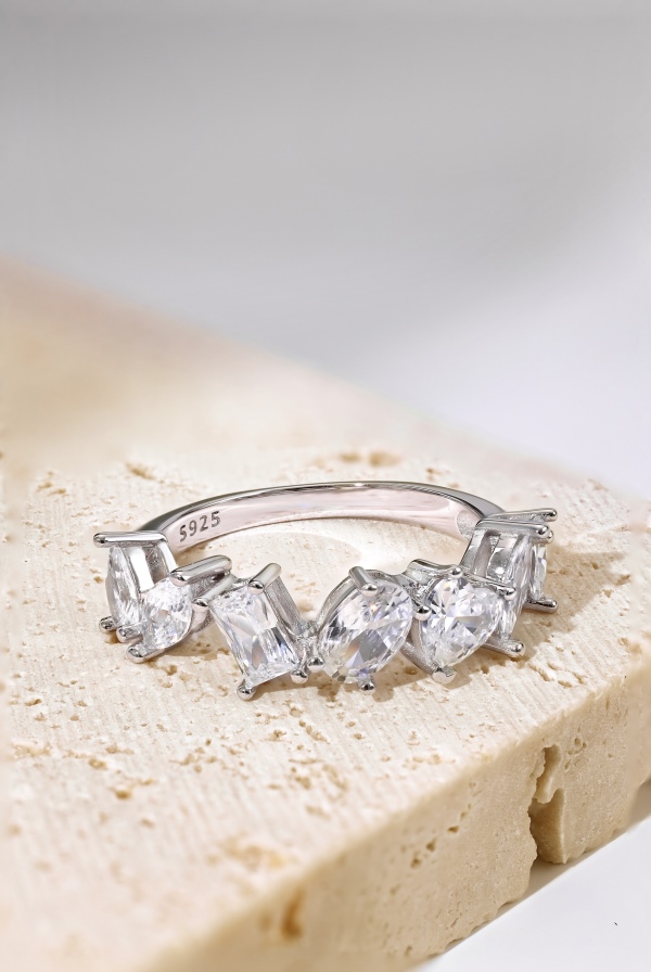 925 Sterling Silver Geometric Design Ring - Image 4