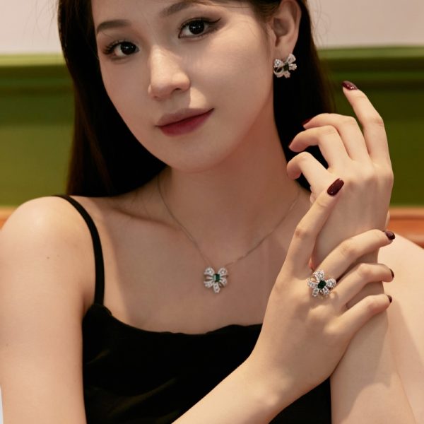 925 Sterling Silver Cubic Zirconia Ring