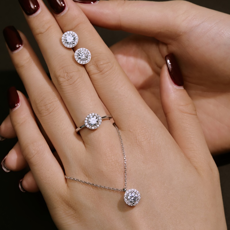 925 Sterling Silver Cubic Zirconia Ring