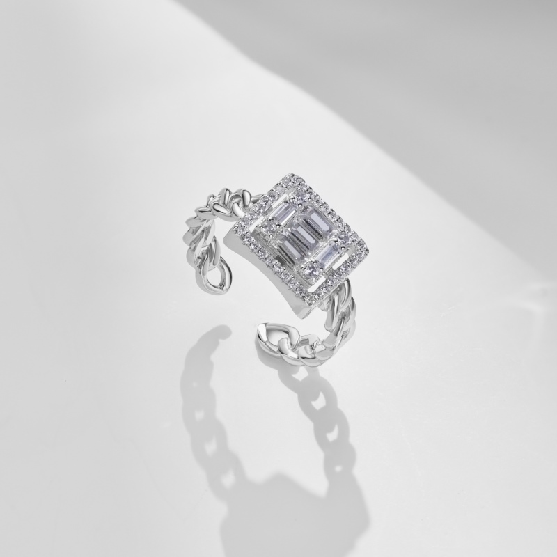 925 Sterling Silver Cubic Zirconia Ring