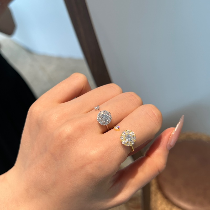 925 Sterling Silver Cubic Zirconia Ring