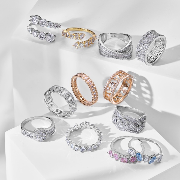 925 Sterling Silver Cubic Zirconia Heart Ring - Image 5