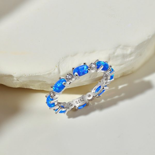 925 Sterling Silver Oval Cut Ring