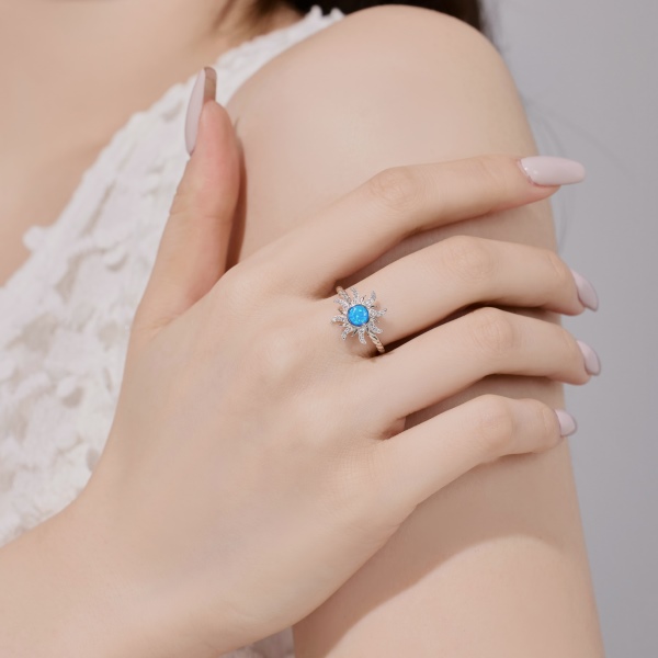 925 Sterling Silver Blue Synthetic Opal Ring - Image 4