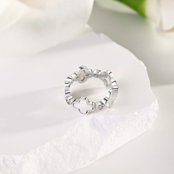 925 Sterling Silver White Cubic Zirconia Ring