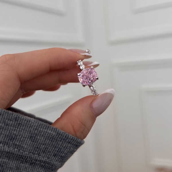 925 Sterling Silver 8A Cubic Zirconia Ring - Image 4