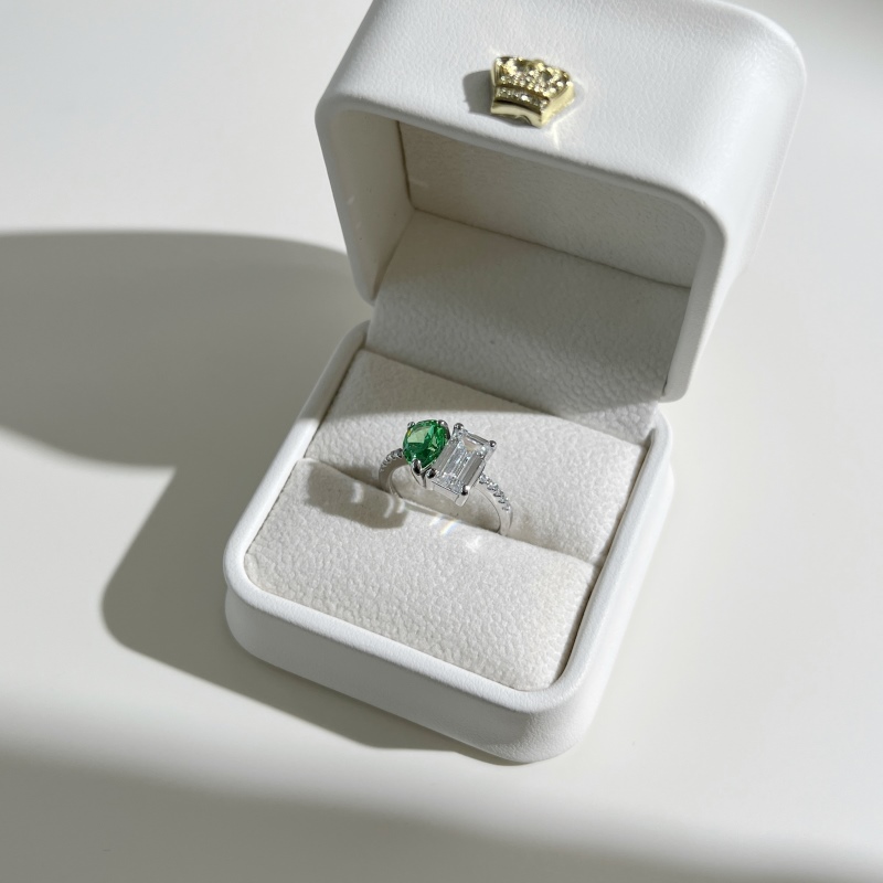 925 Sterling Silver Pear and Rectangular Cut Ring