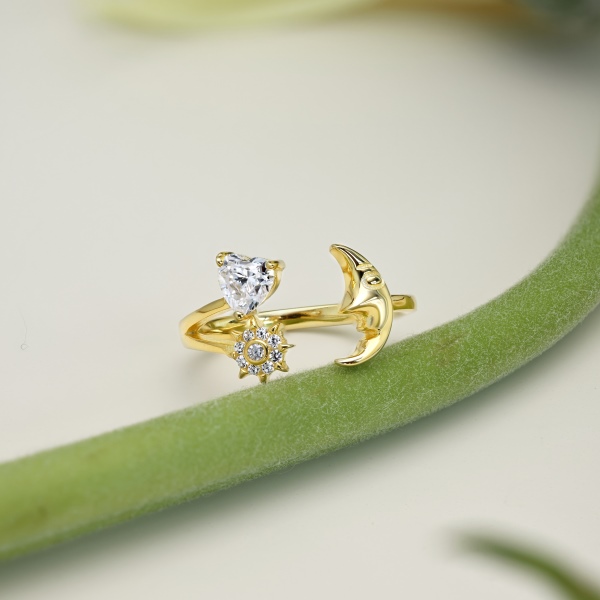925 Sterling Silver 18K Gold Plated Cubic Zirconia Ring - Image 5
