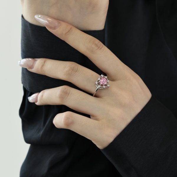 925 Sterling Silver Heart Cut Ring