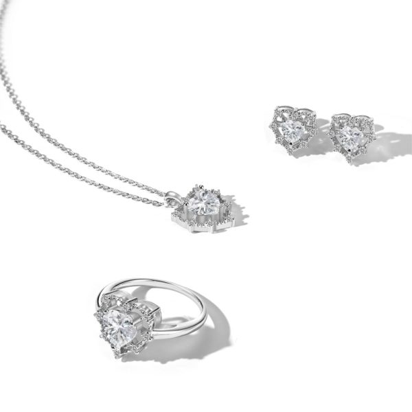 925 Sterling Silver Heart Shaped Ring