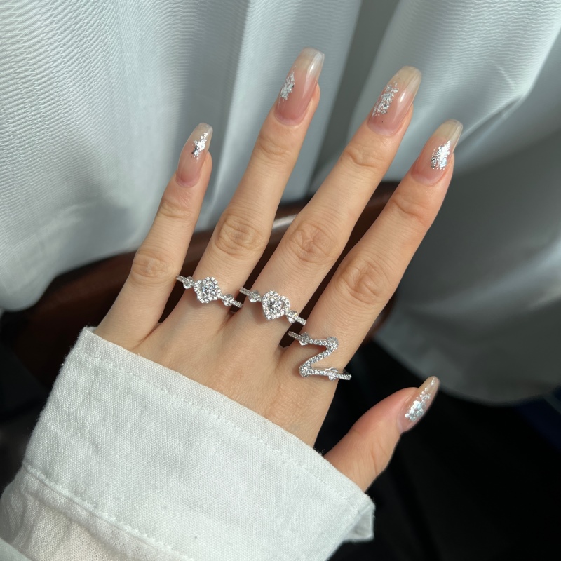 925 Sterling Silver White Cubic Zirconia Ring - Image 2