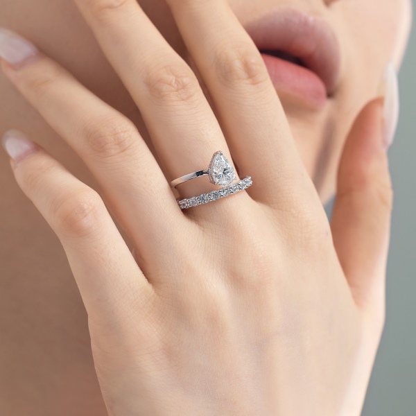 925 Sterling Silver Cubic Zirconia Ring - Image 4