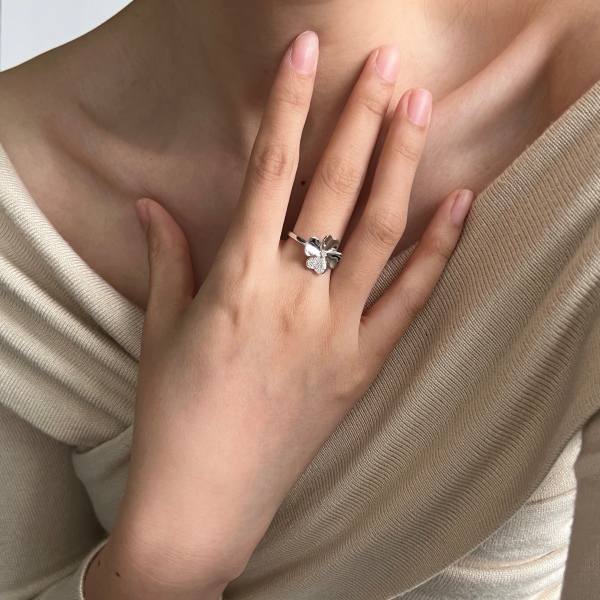 925 Sterling Silver Cubic Zirconia Ring - Image 5