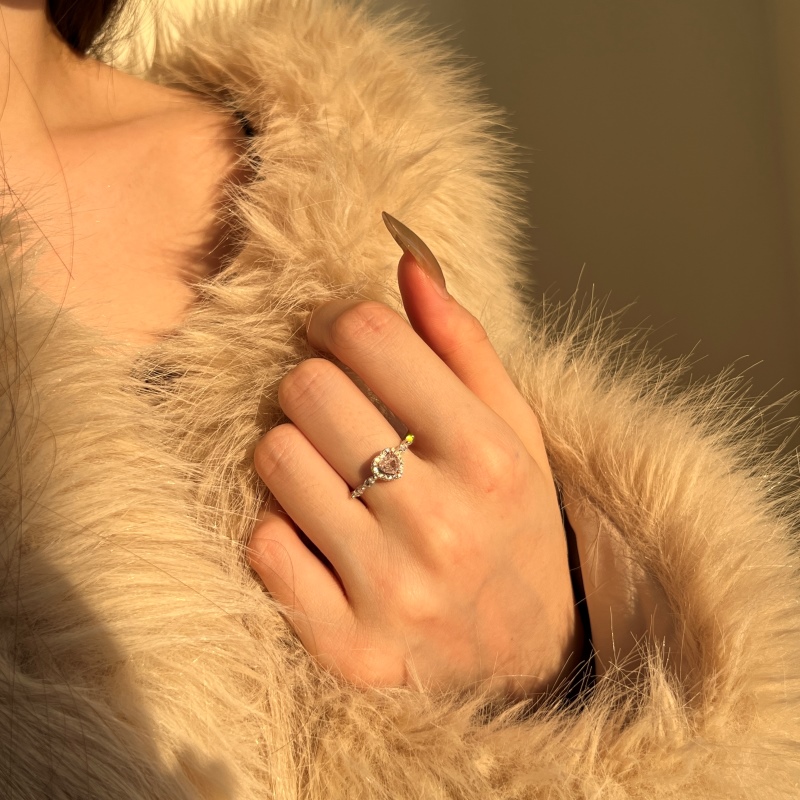 925 Sterling Silver Cubic Zirconia Heart Ring - Image 3