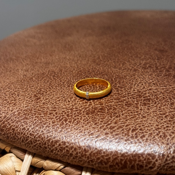925 Sterling Silver 18K Gold Plated Cubic Zirconia Ring - Image 5