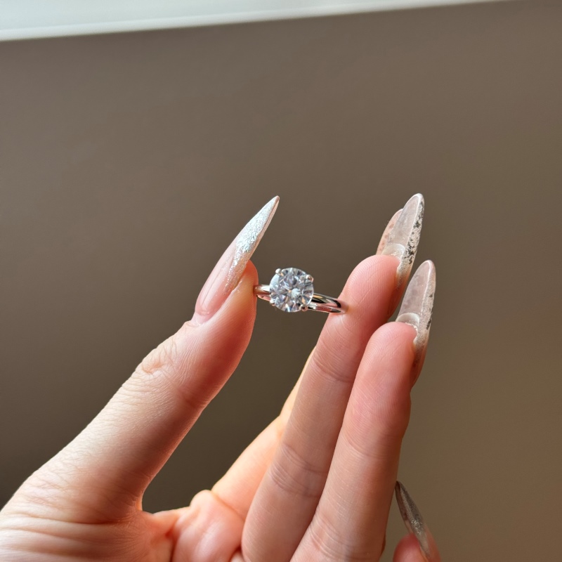 925 Sterling Silver Cubic Zirconia Ring - Image 2