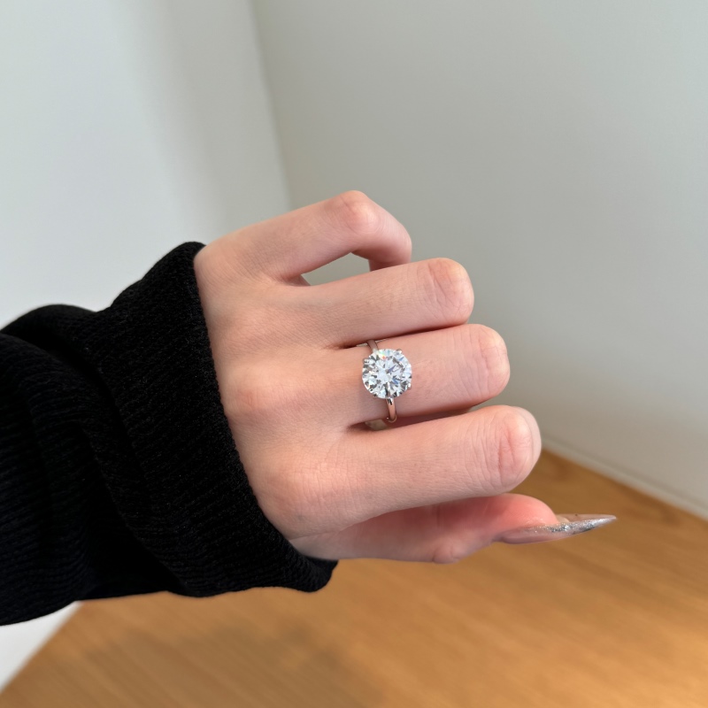 925 Sterling Silver Cubic Zirconia Ring - Image 3