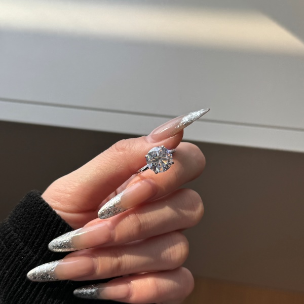 925 Sterling Silver Cubic Zirconia Ring - Image 5