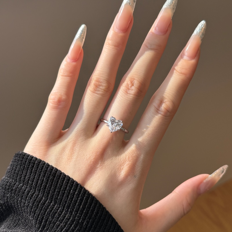 925 Sterling Silver Cubic Zirconia Ring - Image 3
