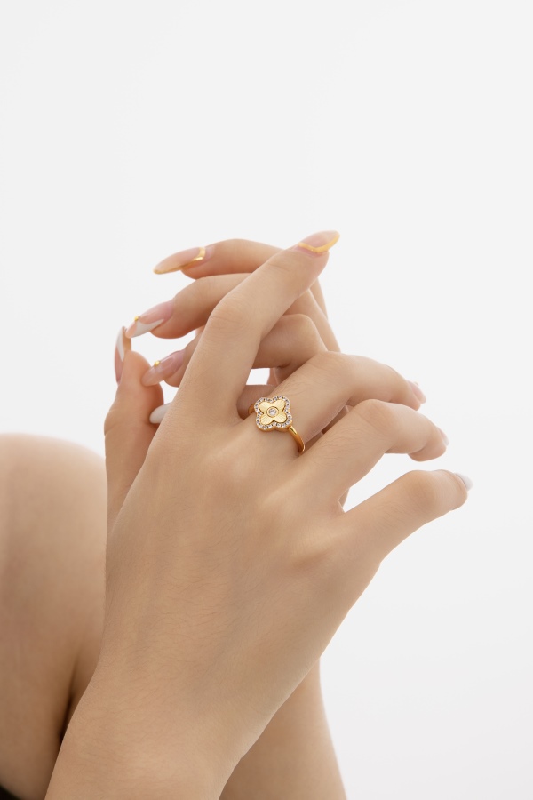 925 Sterling Silver 18K Gold Plated Cubic Zirconia Ring - Image 5