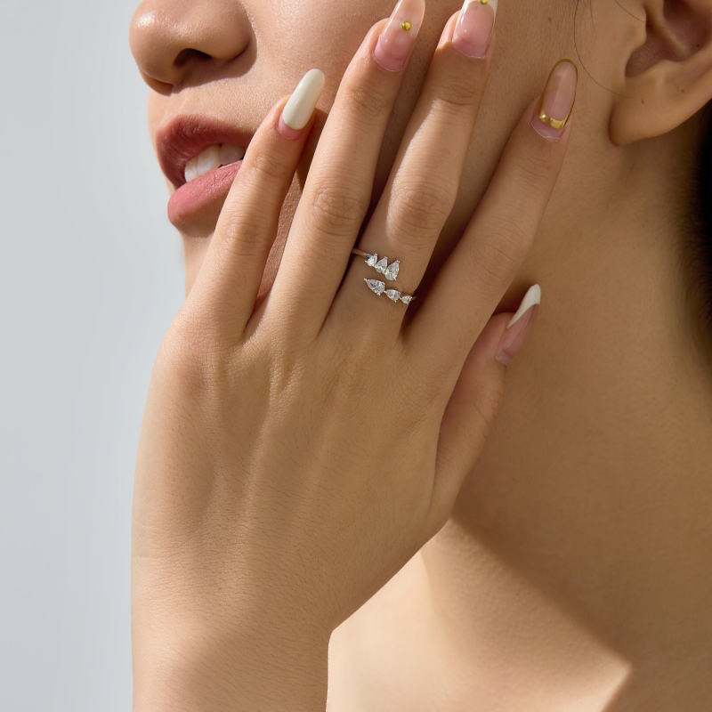 925 Sterling Silver Cubic Zirconia Ring