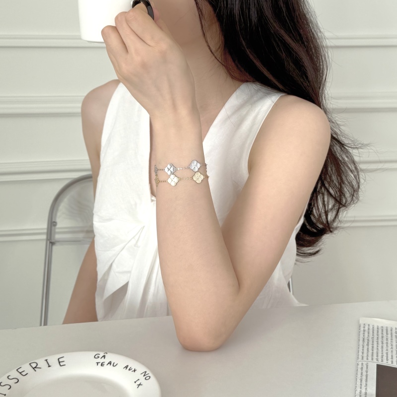925 Sterling Silver Bracelet
