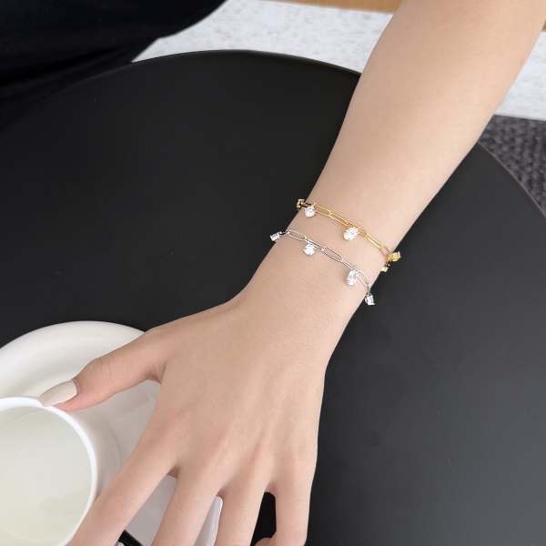 925 Sterling Silver 18K Gold Plated Cubic Zirconia Bracelet - Image 4