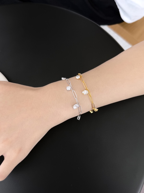925 Sterling Silver 18K Gold Plated Cubic Zirconia Bracelet - Image 5