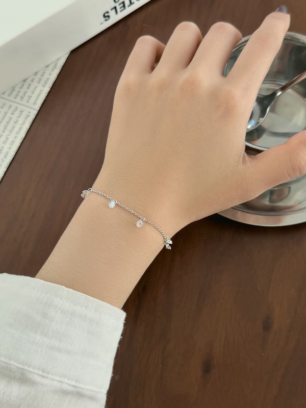 925 Sterling Silver 18K Gold Plated Cubic Zirconia Bracelet - Image 5