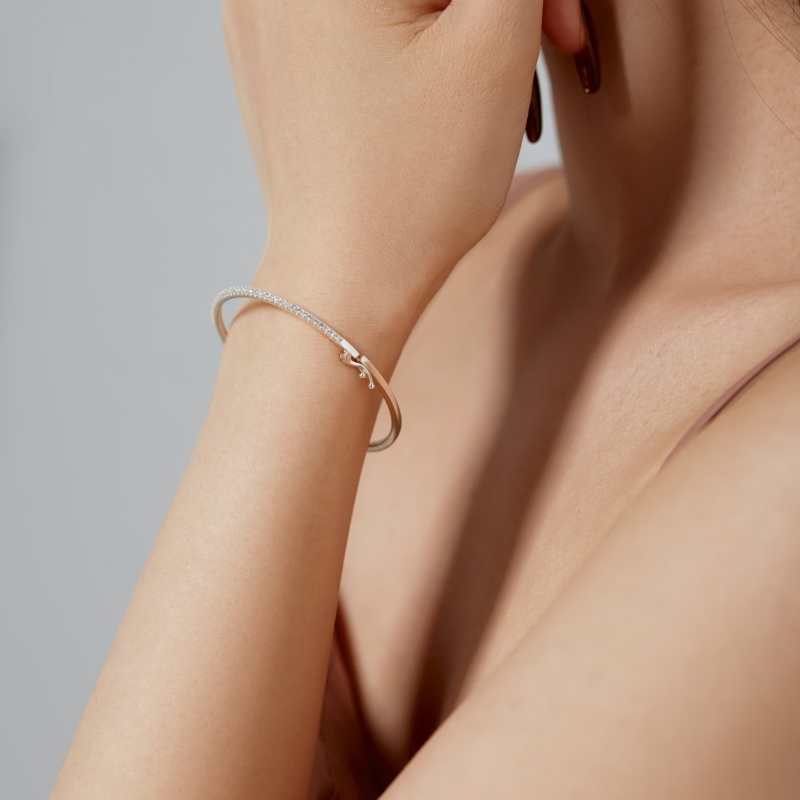 925 Sterling Silver Cubic Zirconia Bracelet