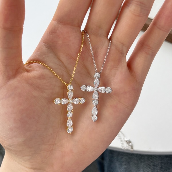 925 Sterling Silver Cubic Zirconia Necklace - Image 5