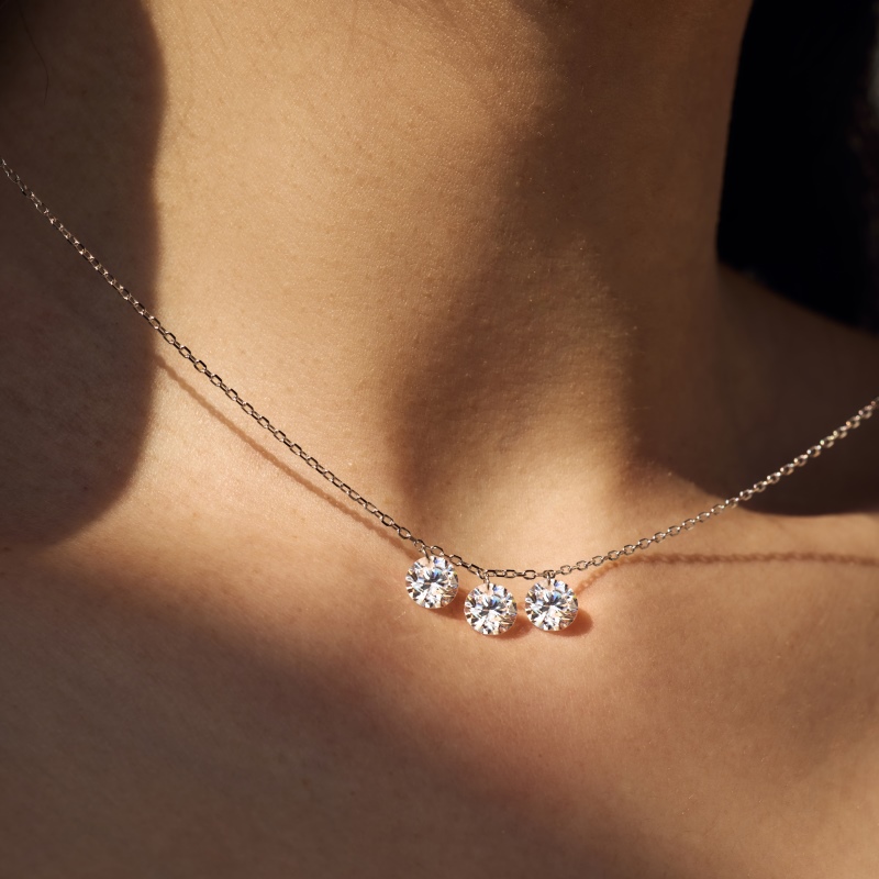 Cubic Zirconia Necklace - Image 3