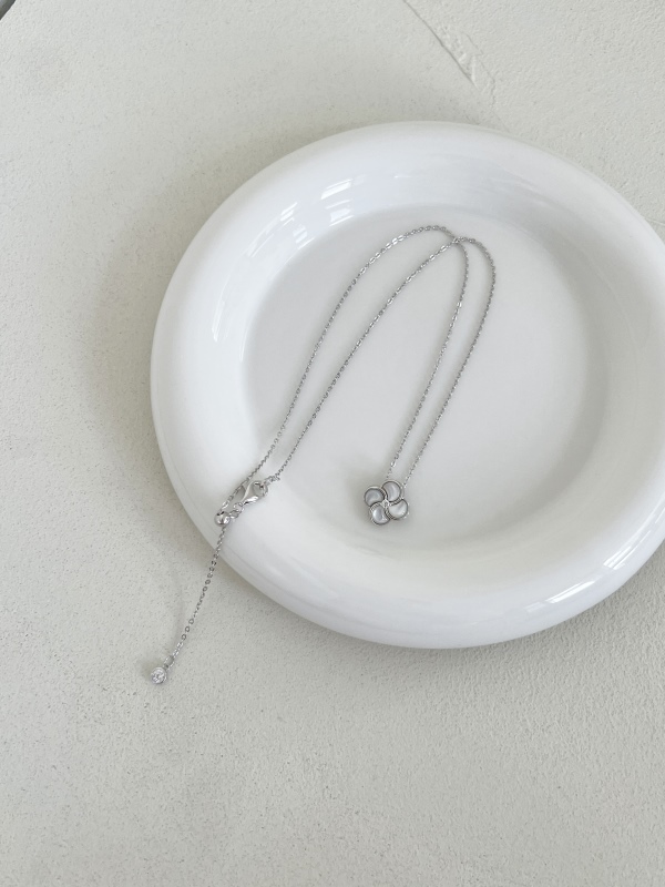 925 Sterling Silver Cubic Zirconia Necklace - Image 4